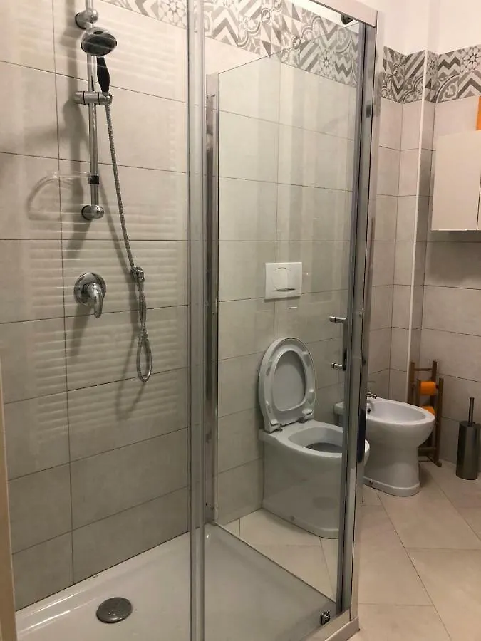 Alma- Central And Elegant Apartment Parma
